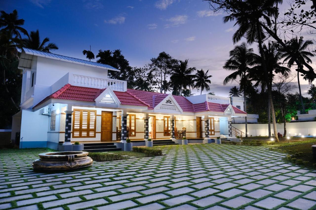 Serene Stay Alappuzha Luaran gambar